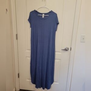 Acting Pro Women's Blue Maxi Dress